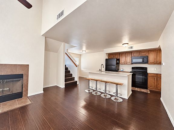 3rd image of 9831 Walnut St APT P210