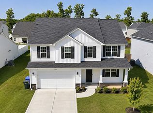 2120 Lunsford Dr, Fayetteville, NC 28314