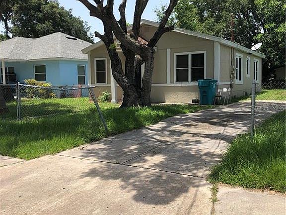 4th image of 4165 Minoso St