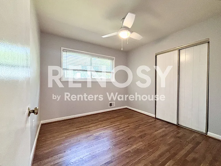 10812 Lombardy Rd — Photo 18