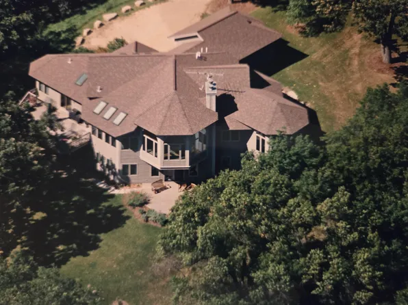 1A12 Silverhorn Ct, Apple River, IL 61001