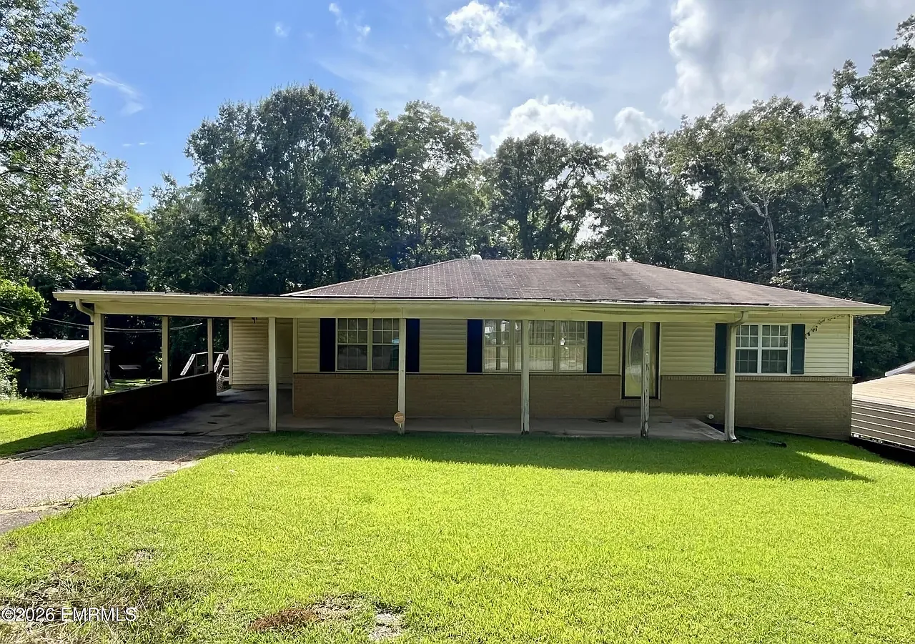 3 bed, 1400 sqft, $1,250 — Photo 4