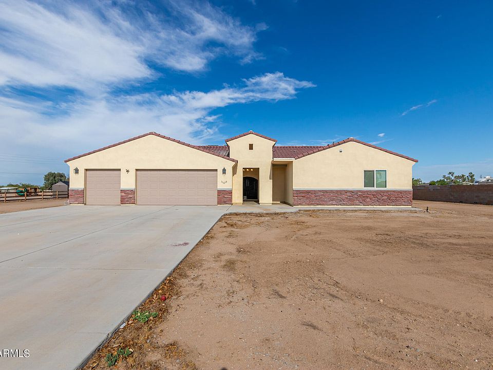 1st image of 11613 S 218TH Avenue