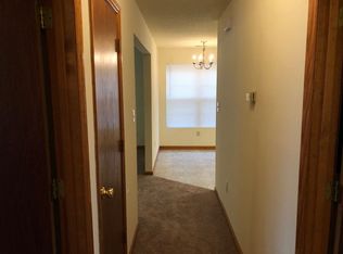 118-122 Thornbrook Ct #120, Greenwood, SC 29646