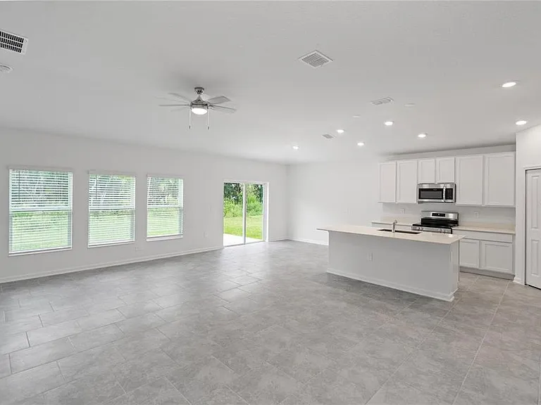4819 Worchester Dr — Photo 4