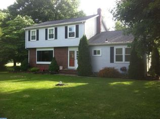 823 Robbins Allentown Rd, Robbinsville, NJ 08691