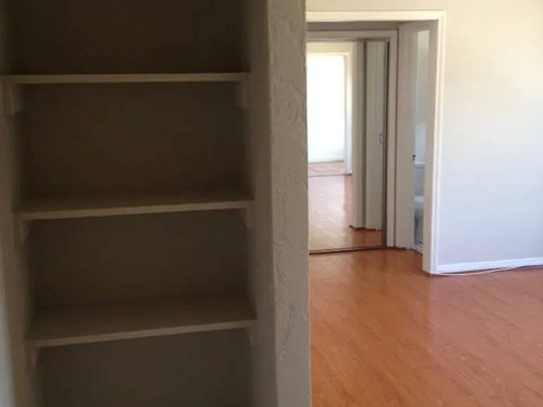 Alexandria Apartments LLC — Photo 20