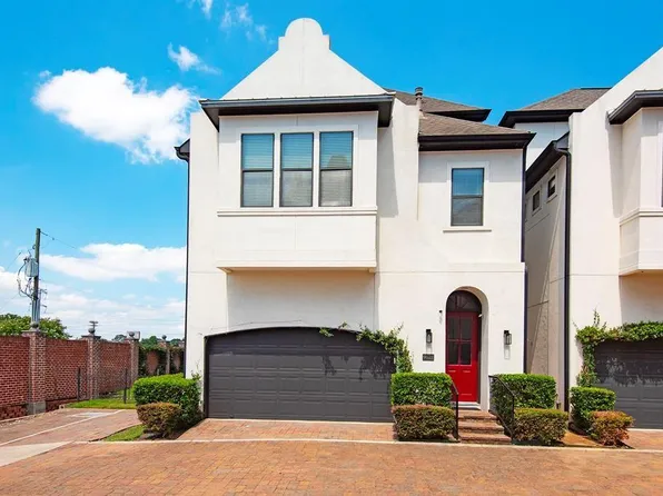 9948 Woodwind Ln N, Houston, TX 77025