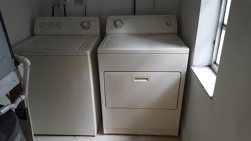 2nd image of 3811 NW 78th Way