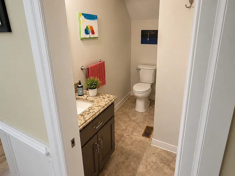 1209 Smith Cove Cir — Photo 11