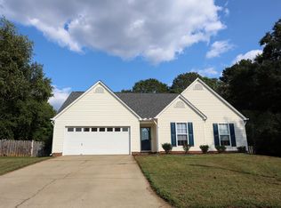 11 Madera Trl, Simpsonville, SC 29680