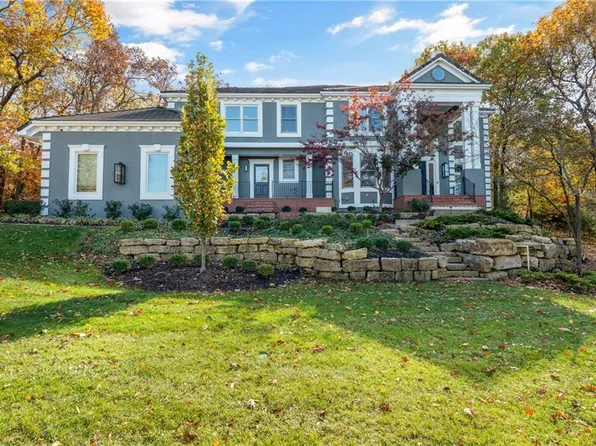 27200 W 107th St, Olathe, KS 66061