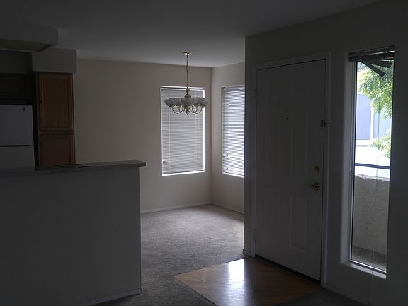 3rd image of 3075 Casey Dr Unit 201