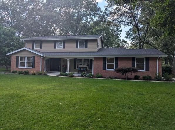 2526 Ridgeview Dr, Kalamazoo, MI 49008
