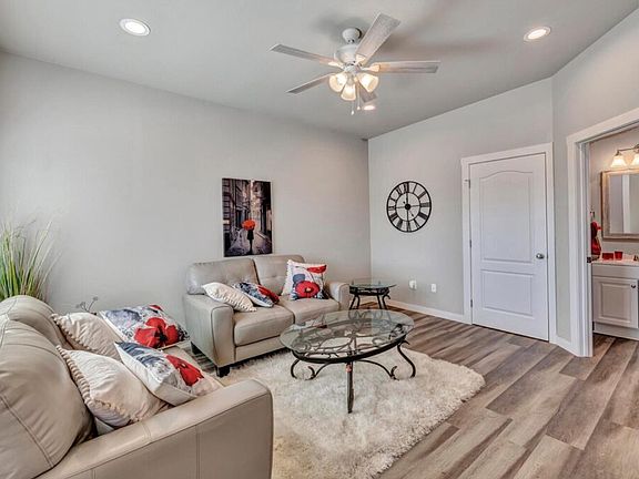 5th image of 4700 E Main St #1556