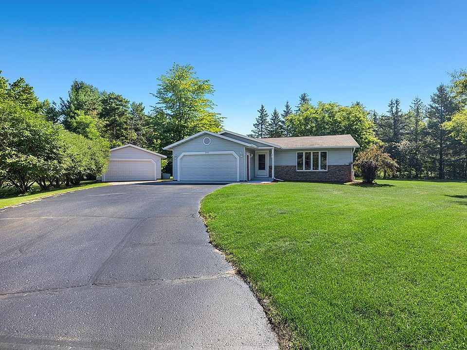 1st image of 2000 JUNIPER LANE