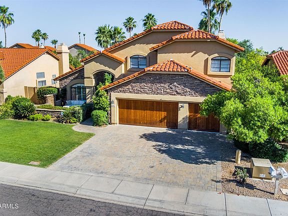 5th image of 10743 E San Salvador Dr