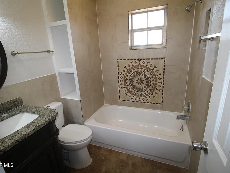 8903 Old County Road A #EL — Photo 13
