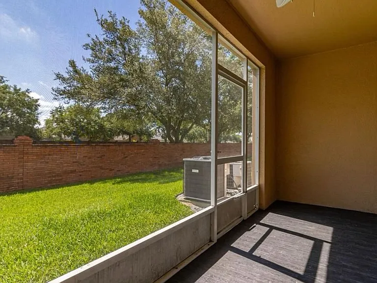 13277 Daniels Landing Cir — Photo 10