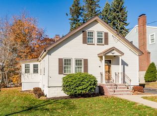 34 Rockland Ave, Arlington, MA 02474