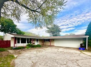 1817 Spring Brook Ave, Rockford, IL 61107