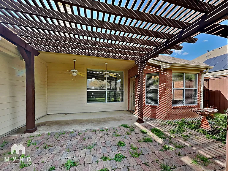 4611 Basil Dr — Photo 22