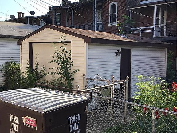 3rd image of 4532 Virginia Ave