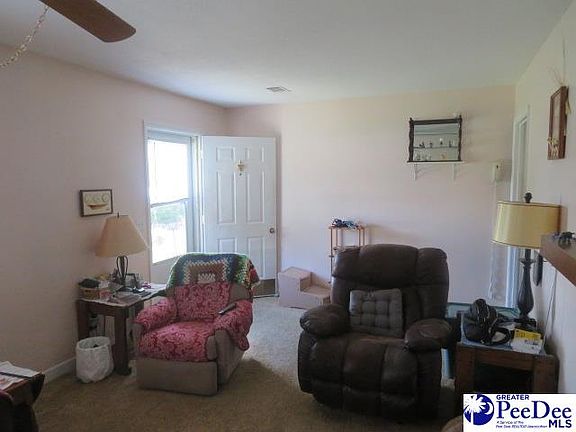 5th image of 216 Watson Cir