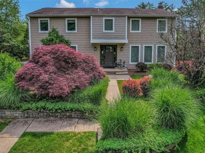 15 Turret Lane, Woodbury, NY, 11797