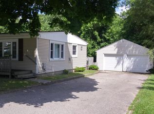 6023 Hilliard Rd, Lansing, MI 48911