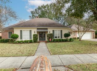 212 Aberdeen Dr, Lafayette, LA 70508