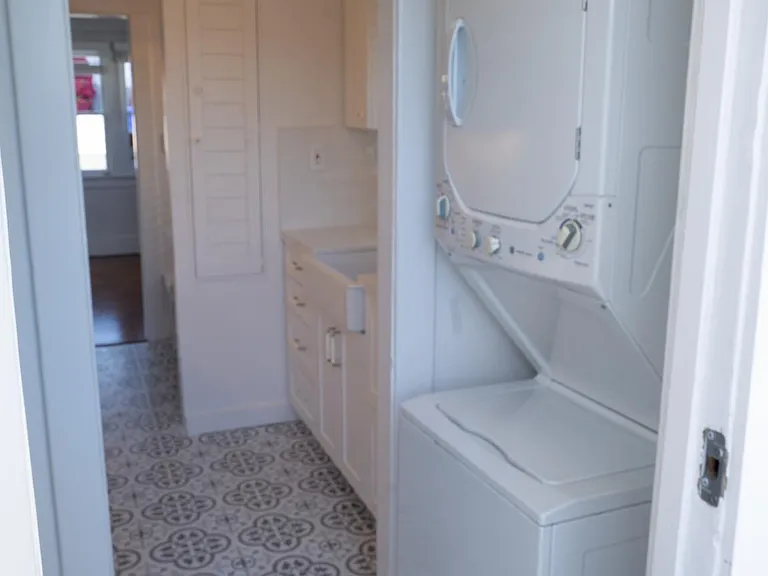 3009 Date St — Photo 11