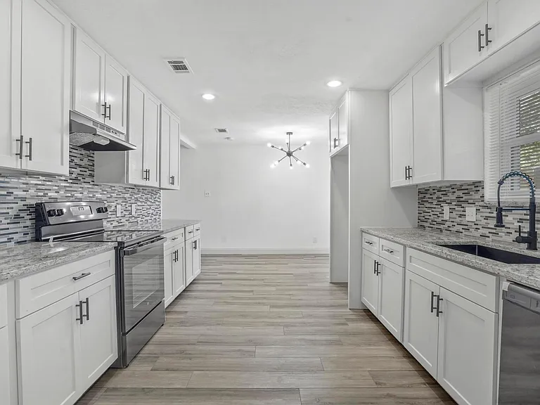 514 Canyon Ridge Dr — Photo 23