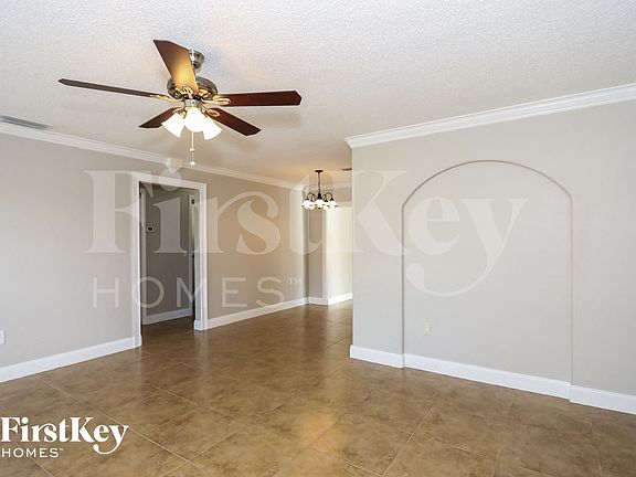 4th image of 9110 NW 25th Ct