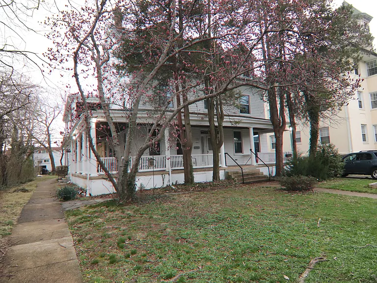 4204 Roland Ave #1 — Photo 12