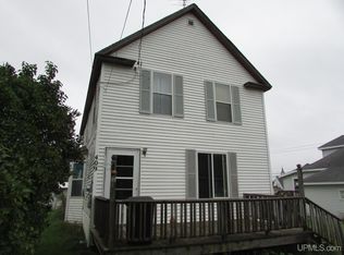 409 Lyons St, Baraga, MI 49908