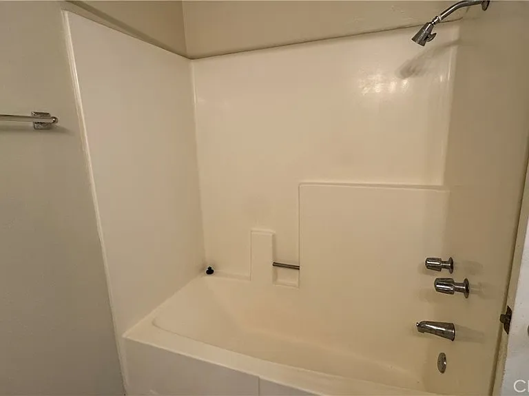 14 Woodleaf — Photo 33