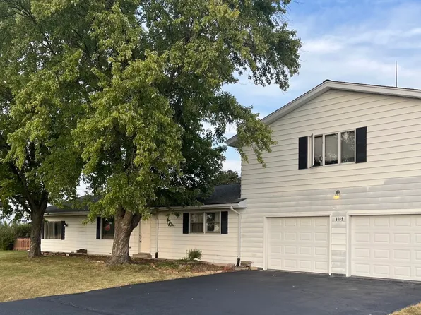 6105 Country Ln, Union, IL 60180