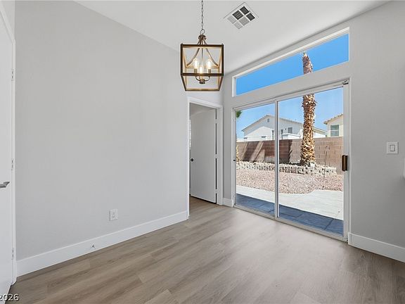5th image of 8834 Winter Sky Ave