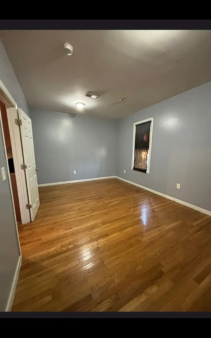 2 bed, $1,775 — Photo 4