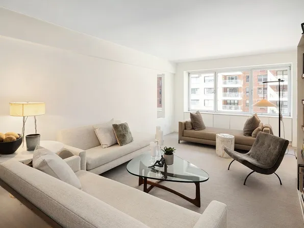 45 Sutton Pl S APT 5A, New York, NY 10022