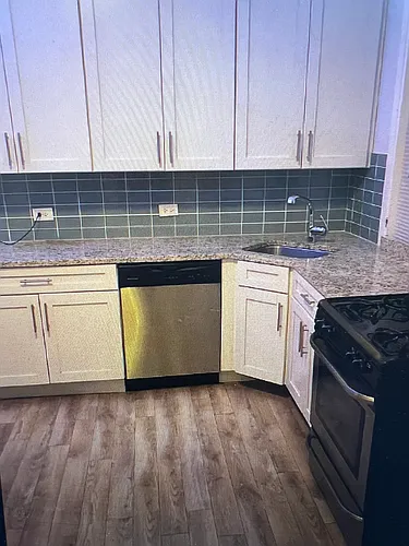 950 N Wolcott Ave #1R Photo 1