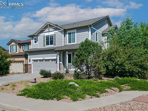 2nd image of 1666 Silver Meadow Cir