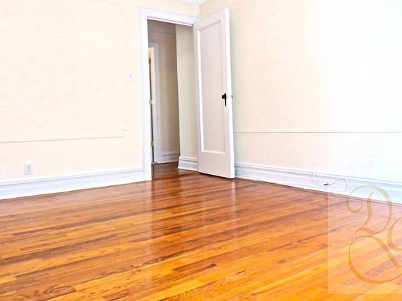 3rd image of 124 Parrott Pl APT A5