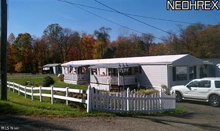 2nd image of 1840 Barnhill Rd