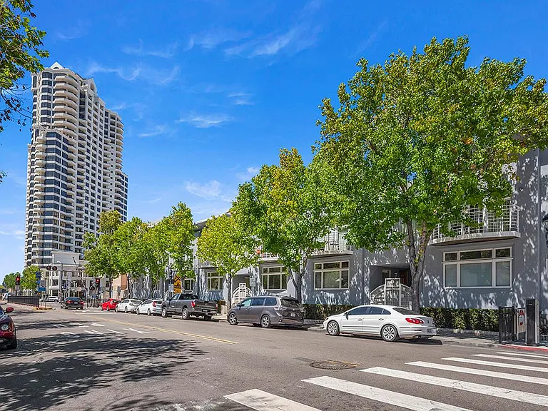 706 Kettner Blvd — Photo 26