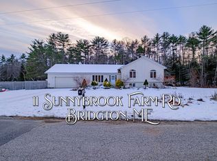 11 Sunnybrook Farm Rd, Bridgton, ME 04009
