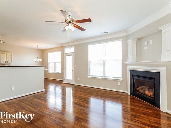 3rd image of 16051 Stuarts Draft Ct