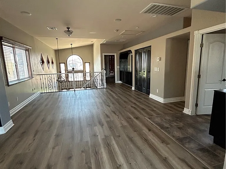 7612 Zermatt Ave — Photo 15