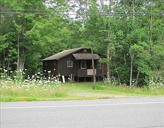 2nd image of 855 Dover Rd